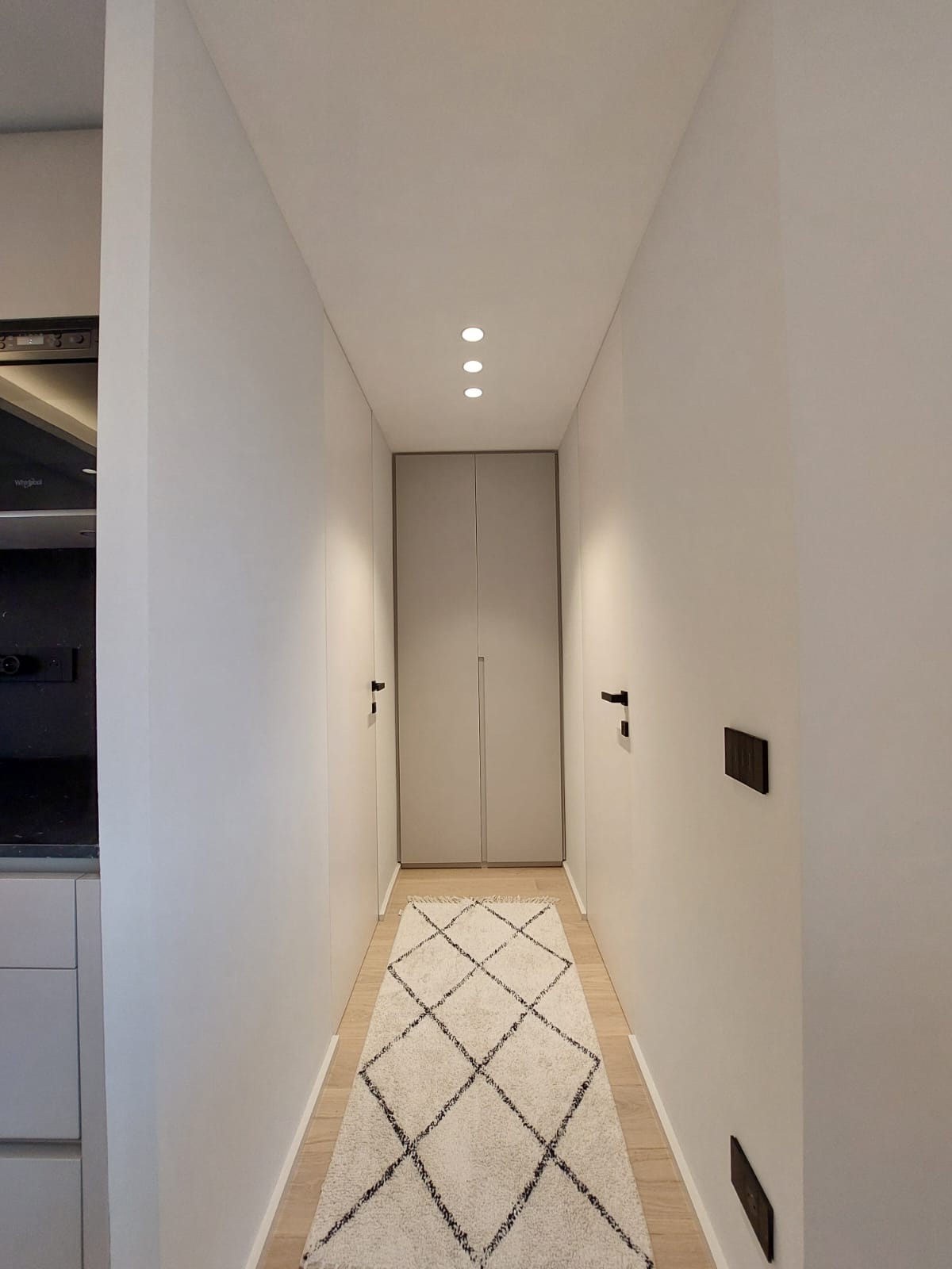 255344d3 c6e4 431d b4c7 0da53cde67d9