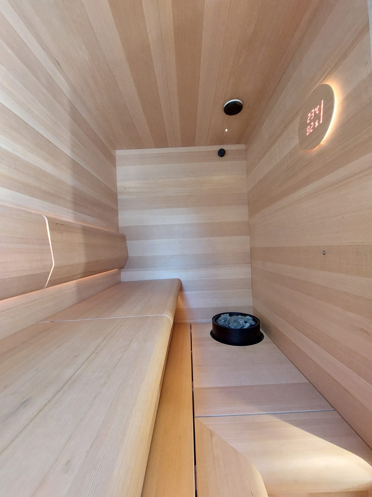 ae99869d ffcb 450d 8992 1143647ff58b